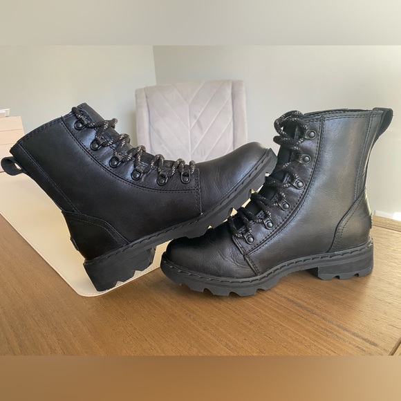 *Like New* Sorel Women's 7 Lennox Lace Rain Boot Waterproof Leather Black Boots - Picture 6 of 14